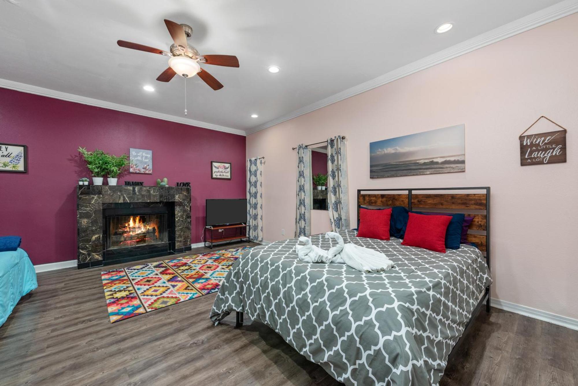 Spacious 2br With King Beds & Fully Equipped Kitchen Apartment Houston